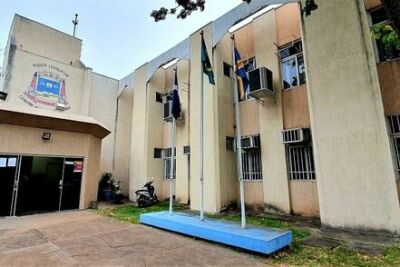 Imagem da notícia Câmara Municipal de Corumbá abrem processo ético contra vereador após confusão com vendedor ambulante